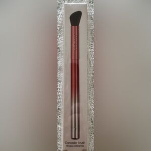 Sephora angled Concealer Brush